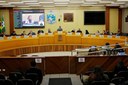 Câmara de Foz aprova ampliação de 100 vagas para professor de educação infantil