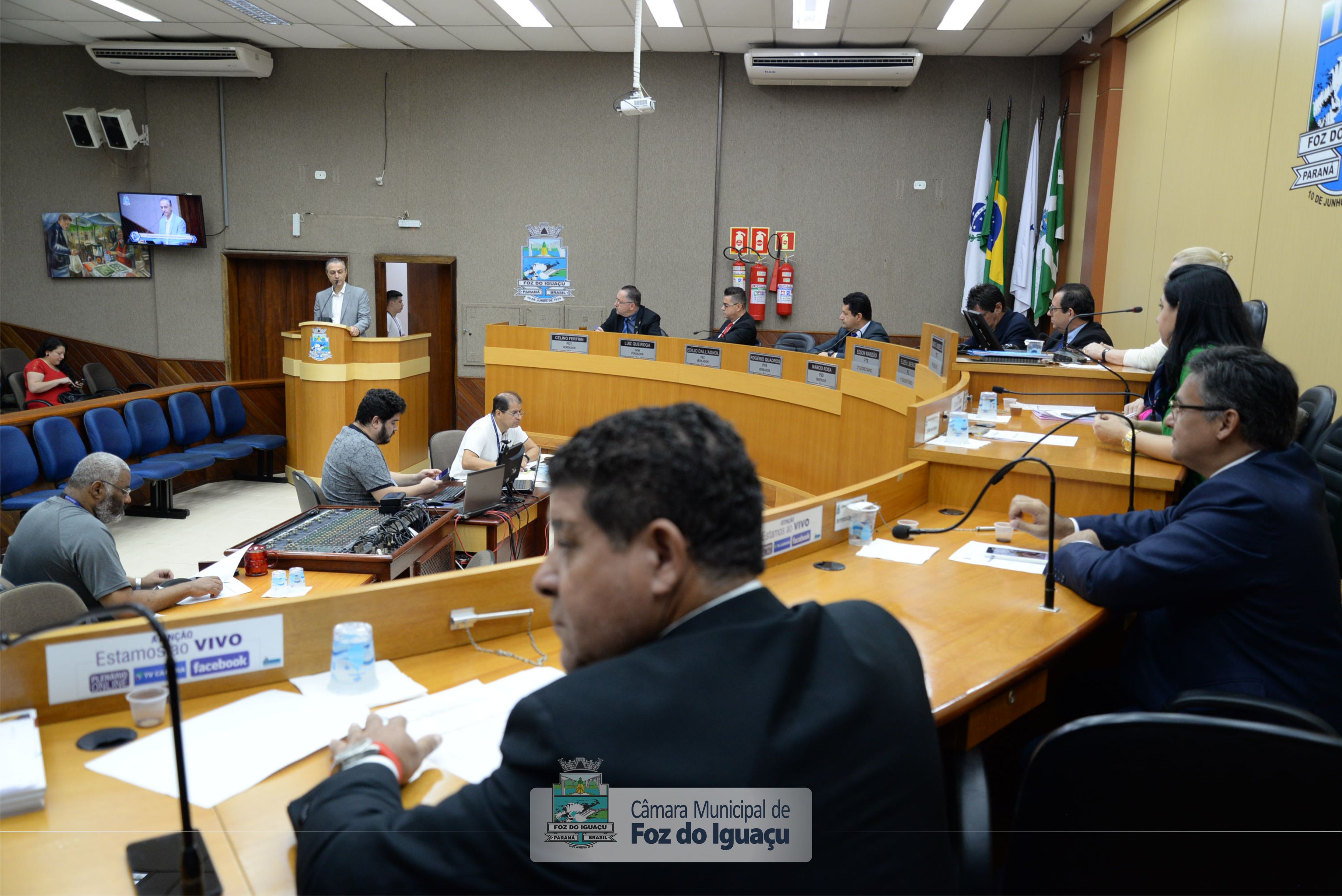 Câmara de Foz do Iguaçu aprova medidas anticorrupção