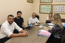 Câmara de Foz do Iguaçu avalia incentivo fiscal para parques temáticos Câmara de Foz do Iguaçu avalia incentivo fiscal para parques temáticos