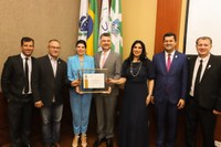 Câmara de Foz homenageia OAB em reconhecimento à luta e representatividade da instituição