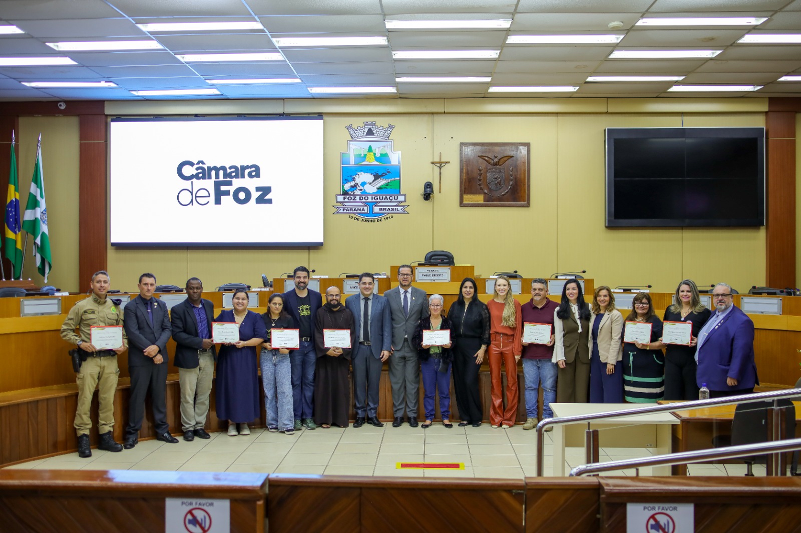Câmara de Foz premia defensores dos direitos humanos
