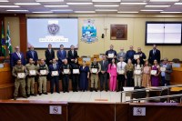 Câmara de Foz reconhece 13 trajetórias com o Prêmio Profissional da Segurança Pública