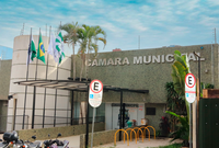 Câmara de Foz vai se iluminar de verde em comemoração ao Dia do Nutricionista