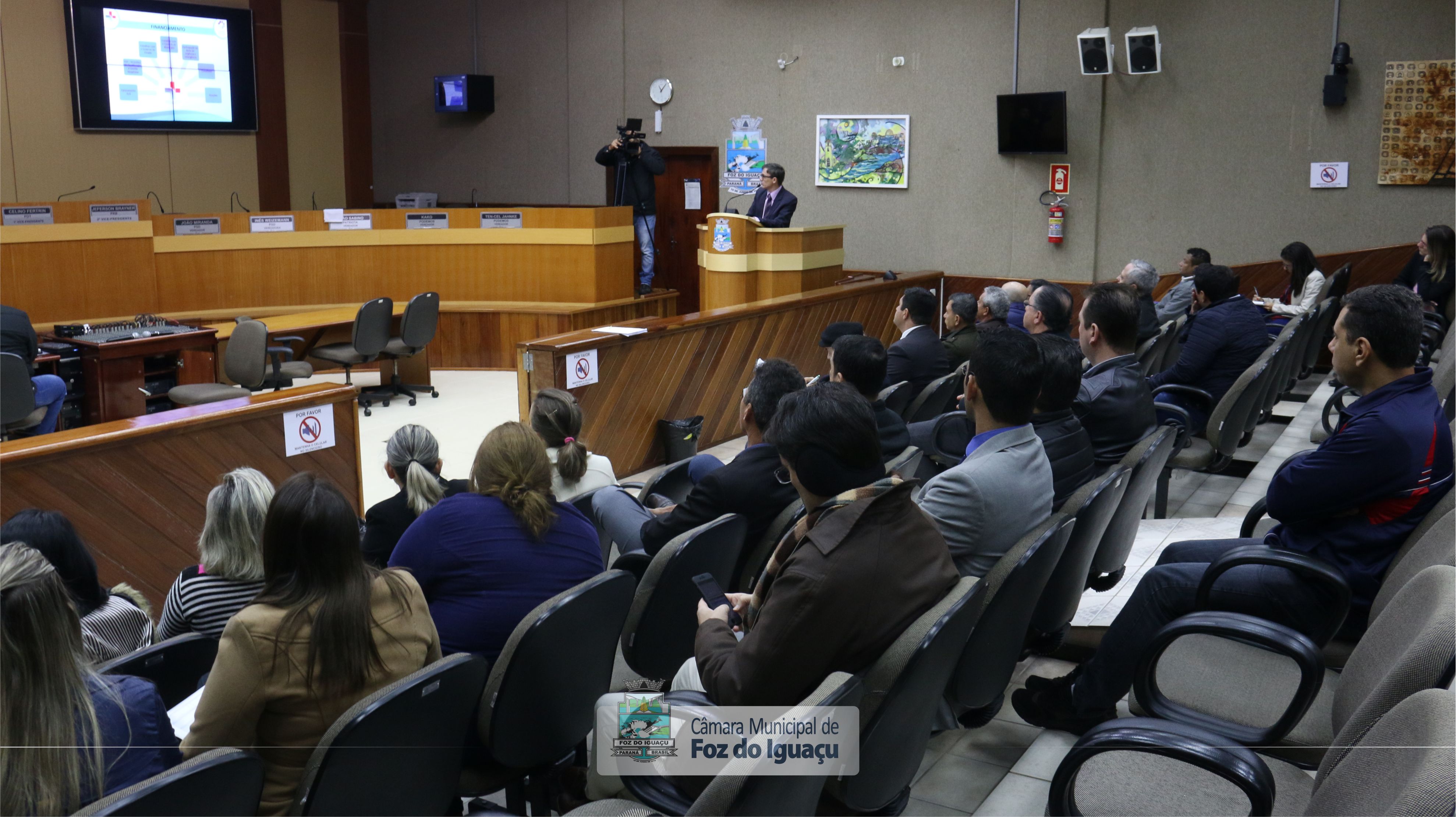 Câmara recebe gestores e debate soluções para o Hospital Municipal