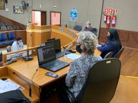 Comissão de Saúde toma depoimento de familiar de paciente que veio a óbito por covid-19 em Foz