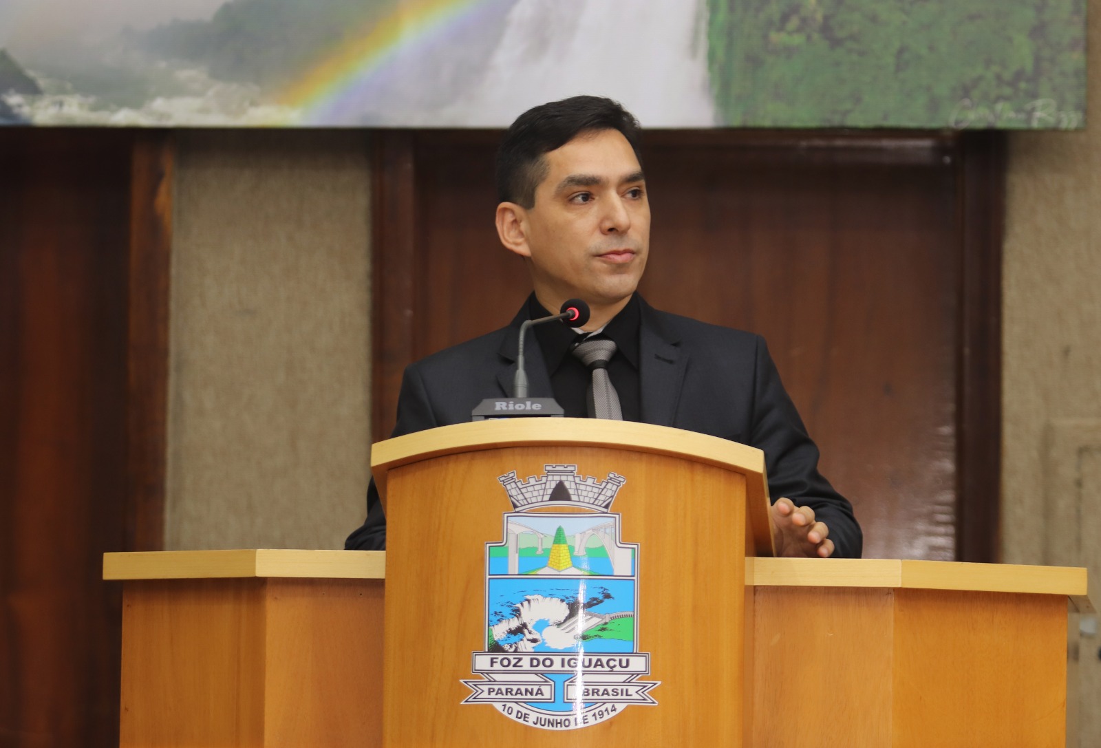 Conheça o vereador Marcio Rosa e sua trajetória no Legislativo