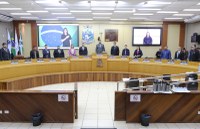 Contas do ex-prefeito Reni Pereira são reprovadas pela Câmara de Foz do Iguaçu