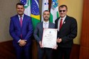 Delegado Geraldo Evangelista é congratulado com Título de Cidadão Honorário de Foz