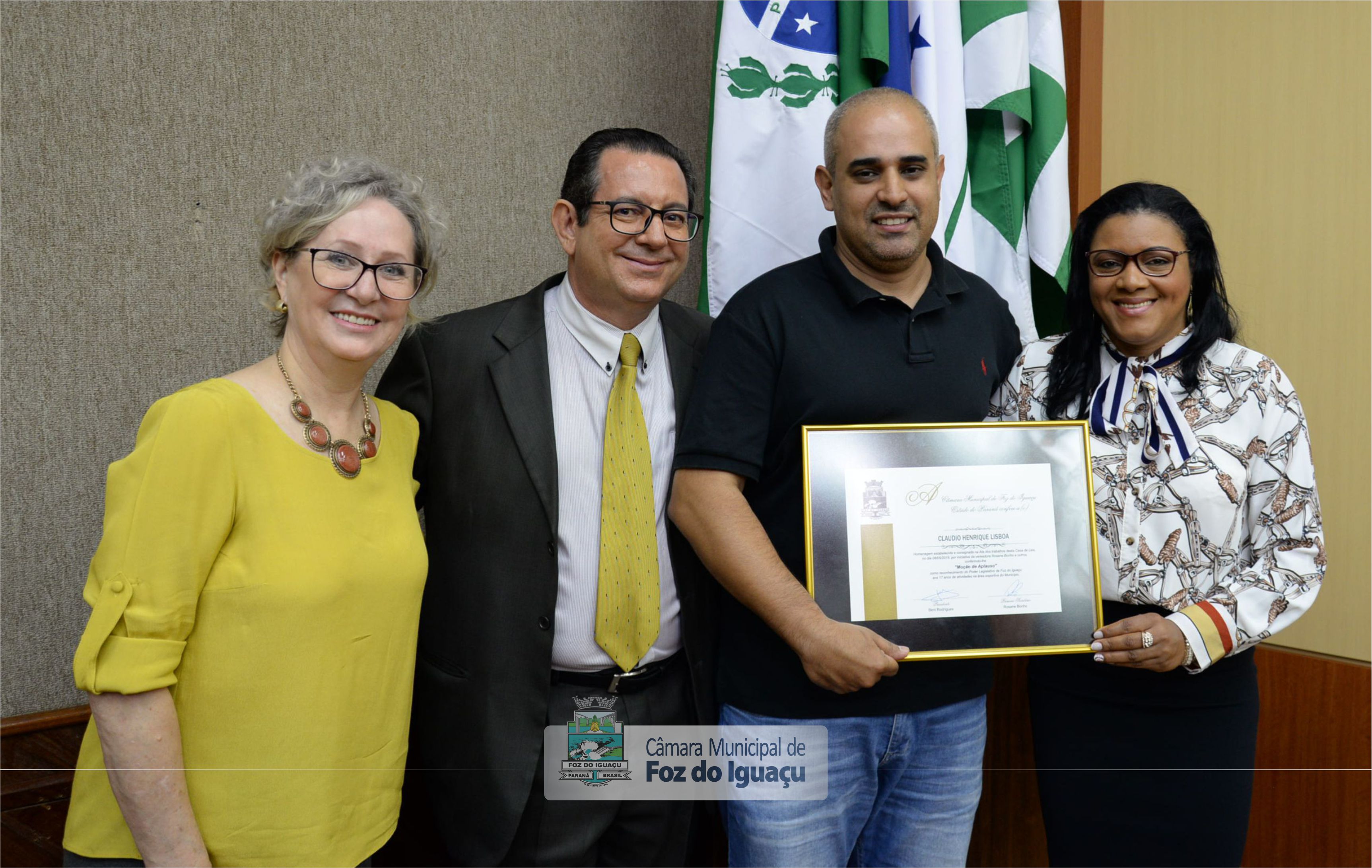 Destaque no segmento do esporte, técnico Claudio Lisboa é homenageado