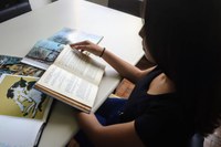 Dia do escritor: TV Câmara conversa com o poeta Meon Luciano