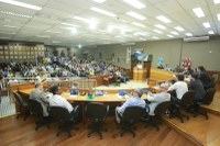 Discussões sobre a localização do novo Porto Seco lotam o Plenário da Câmara