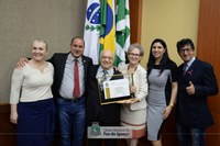 Dr Nelson Mendes é homenageado na Câmara de Foz