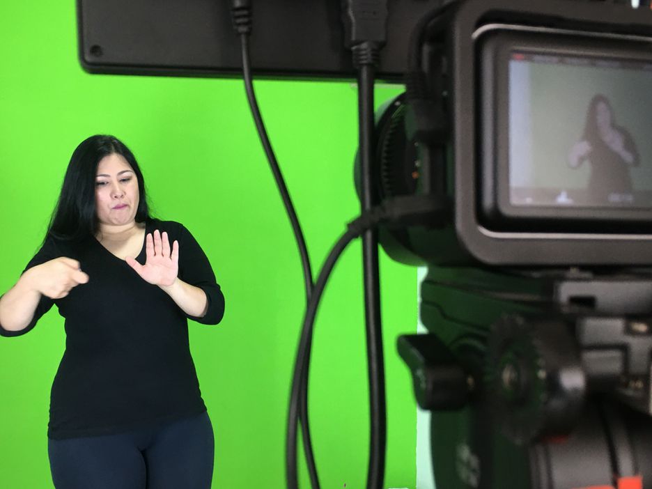 Em ação inédita, Câmara de Foz terá intérprete de Libras