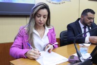 Em concurso público, Foz do Iguaçu aplica lei que isenta da taxa de inscrição mulheres vítimas de violência doméstica