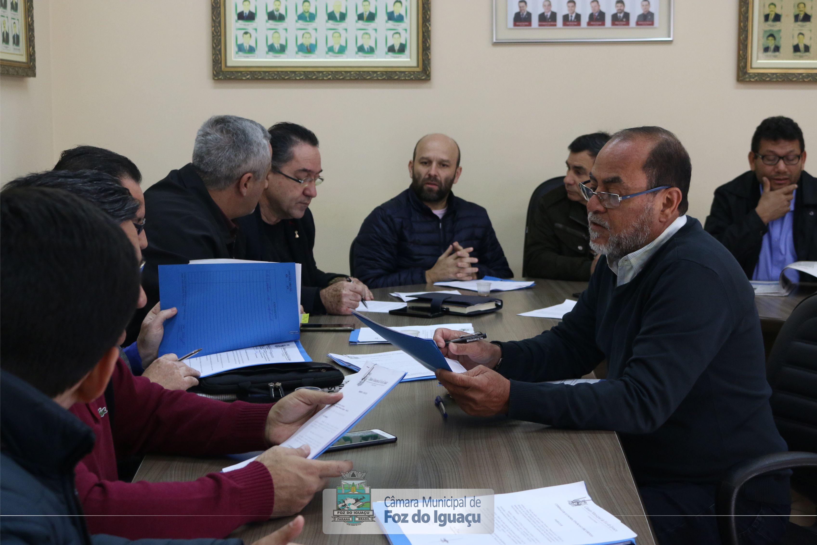 Entenda como funciona o trabalho dos vereadores e a tramitação de projetos na Câmara