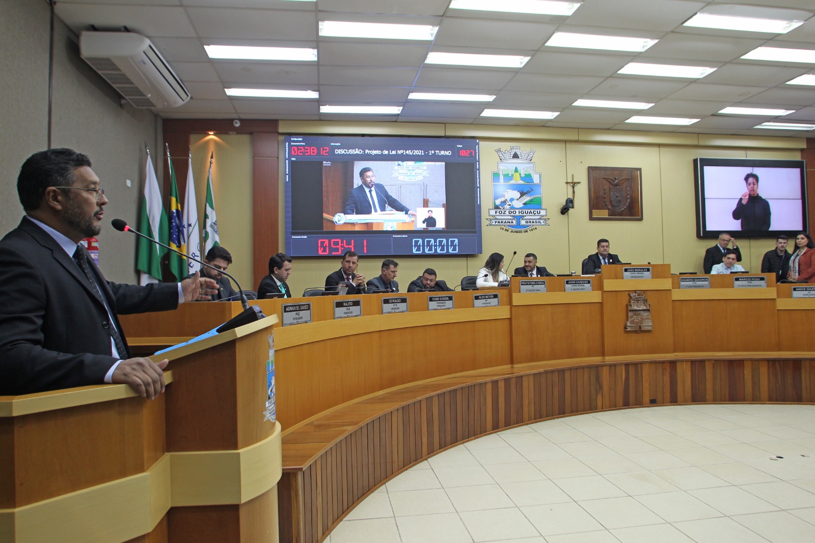 Entre projetos e emendas, plenário da Câmara votou 15 matérias nesta quarta-feira 