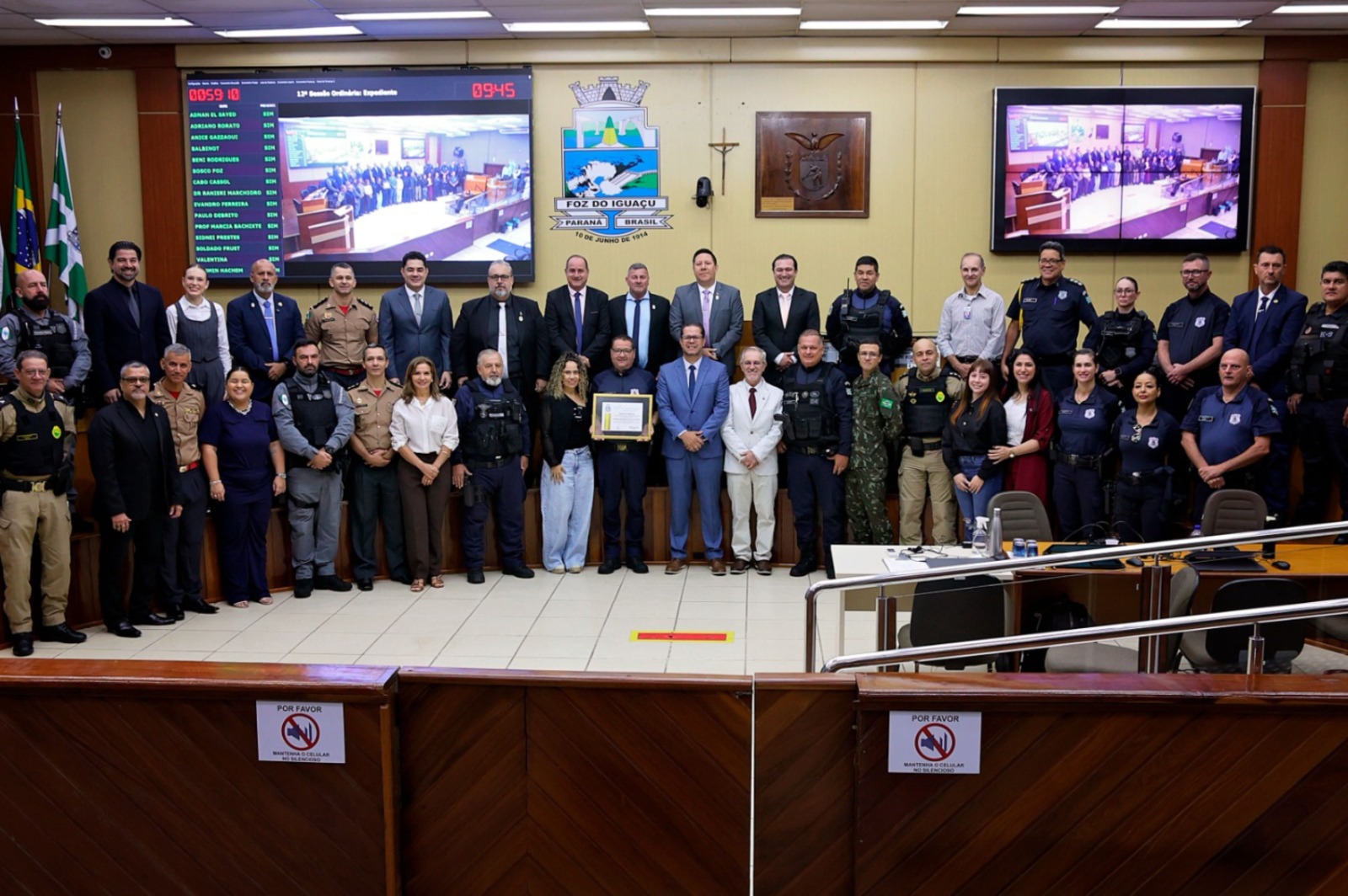Guarda Municipal de Foz do Iguaçu recebe moção de aplauso do Legislativo iguaçuense