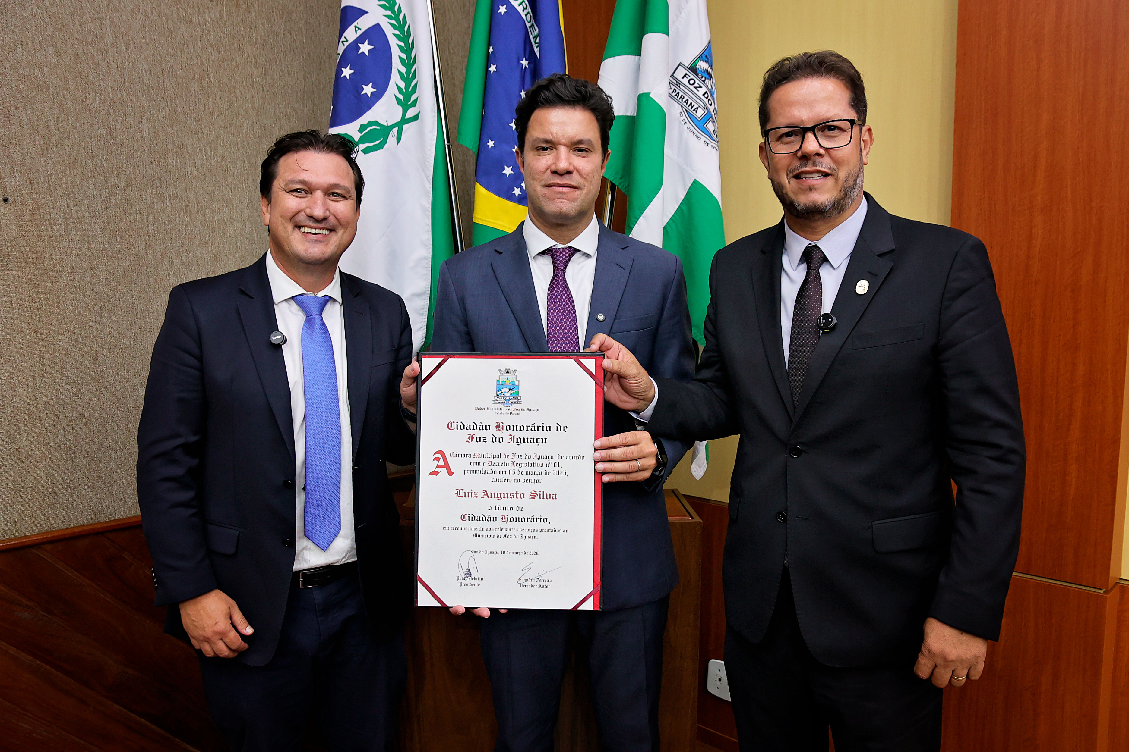 Guto Silva, Secretário das Cidades do PR, é o mais novo Cidadão Honorário de Foz