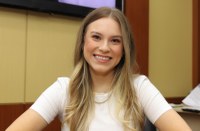 Instalação de banheiro familiar e fraldário nas dependências da Câmara de Foz é sugerida por vereadora