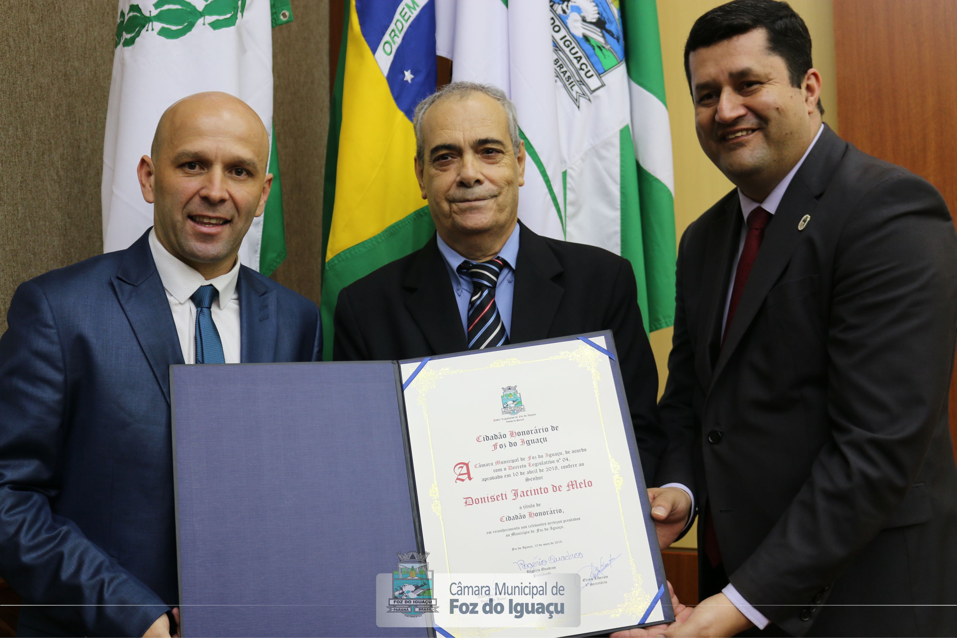 Jornalista esportivo Doniseti Melo recebe título de cidadão honorário de Foz 