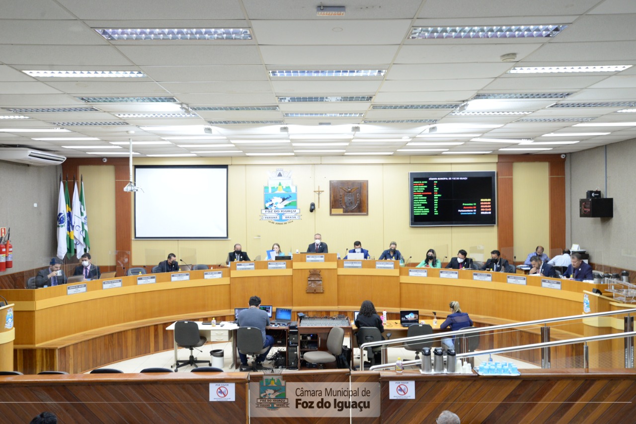 Legislativo aprova correção de IPTU para imóveis de interesse social construídos pelo Fozhabita