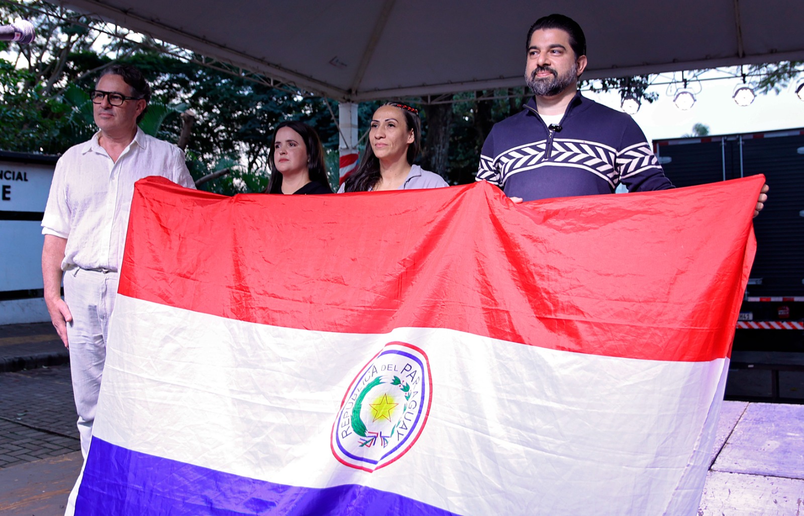 Legislativo de Foz do Iguaçu celebra o Dia do Povo Paraguaio