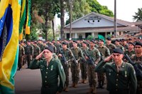 Legislativo marca presença em cerimônia em celebração ao Dia do Exército 
