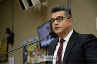 Luiz Queiroga atende demandas da saúde e entidades sociais com emendas impositivas