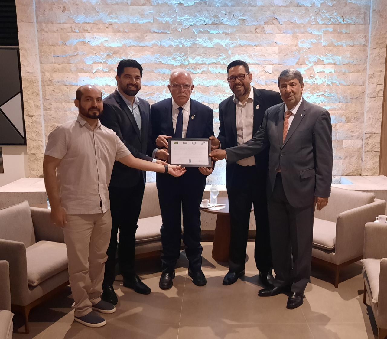 Presidente da Câmara, João Morales (União) e vereador Adnan El Sayed (PSD) se encontram com Ministros das Relações Exteriores da Palestina