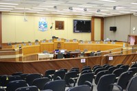 Primeira Sessão Extraordinária de 2021 irá analisar o projeto de lei do Prefeito reeleito Chico Brasileiro (PSD) de alteração na estrutura administrativa