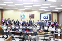 Profissionais da saúde recebem Prêmio Mulher Destaque 2019 na Câmara de Foz