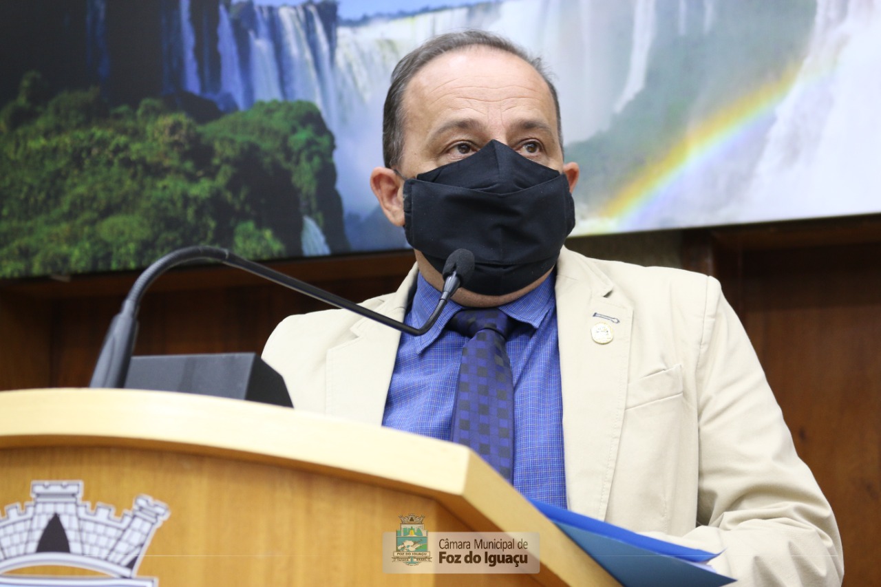 Projeto que cria campanha direcionada aos idosos contra fraudes e golpes por meio digital está tramitando na Câmara de Foz