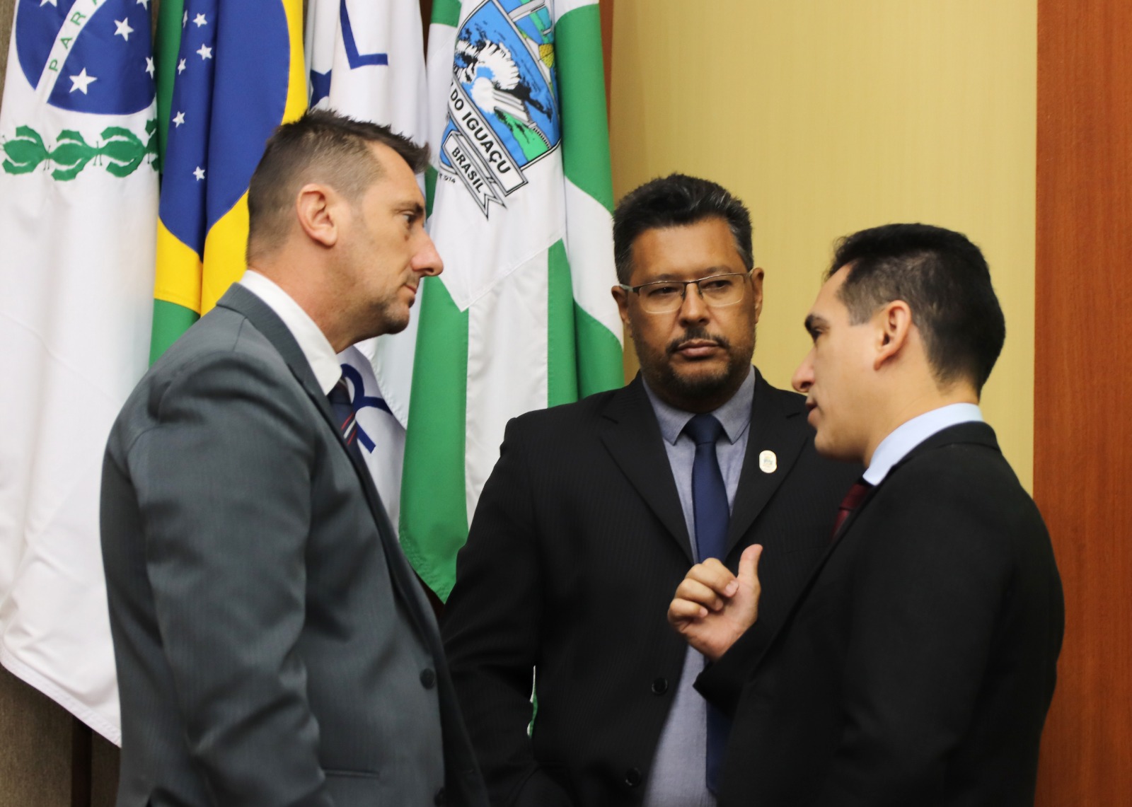 Projeto que suspende aumento no Estarfi tem assinatura de quatro vereadores