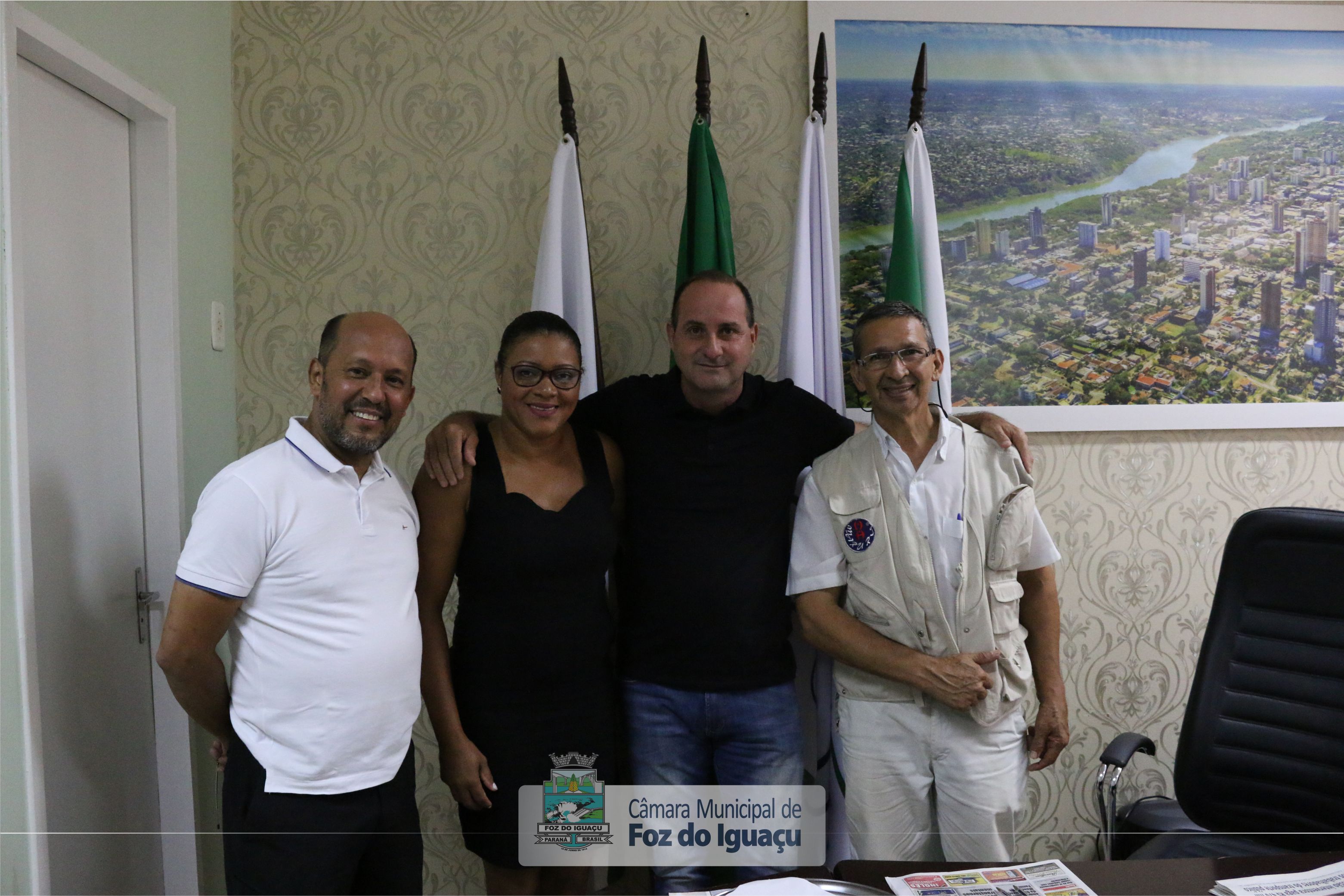 Representante de OSCIP apresenta ao presidente da Câmara reivindicações de comunidade indígena