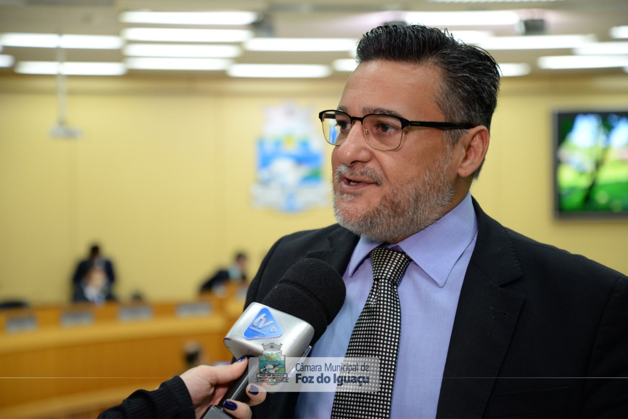 Sancionada lei do vereador Brayner pelo debate e melhorias na segurança pública de Foz