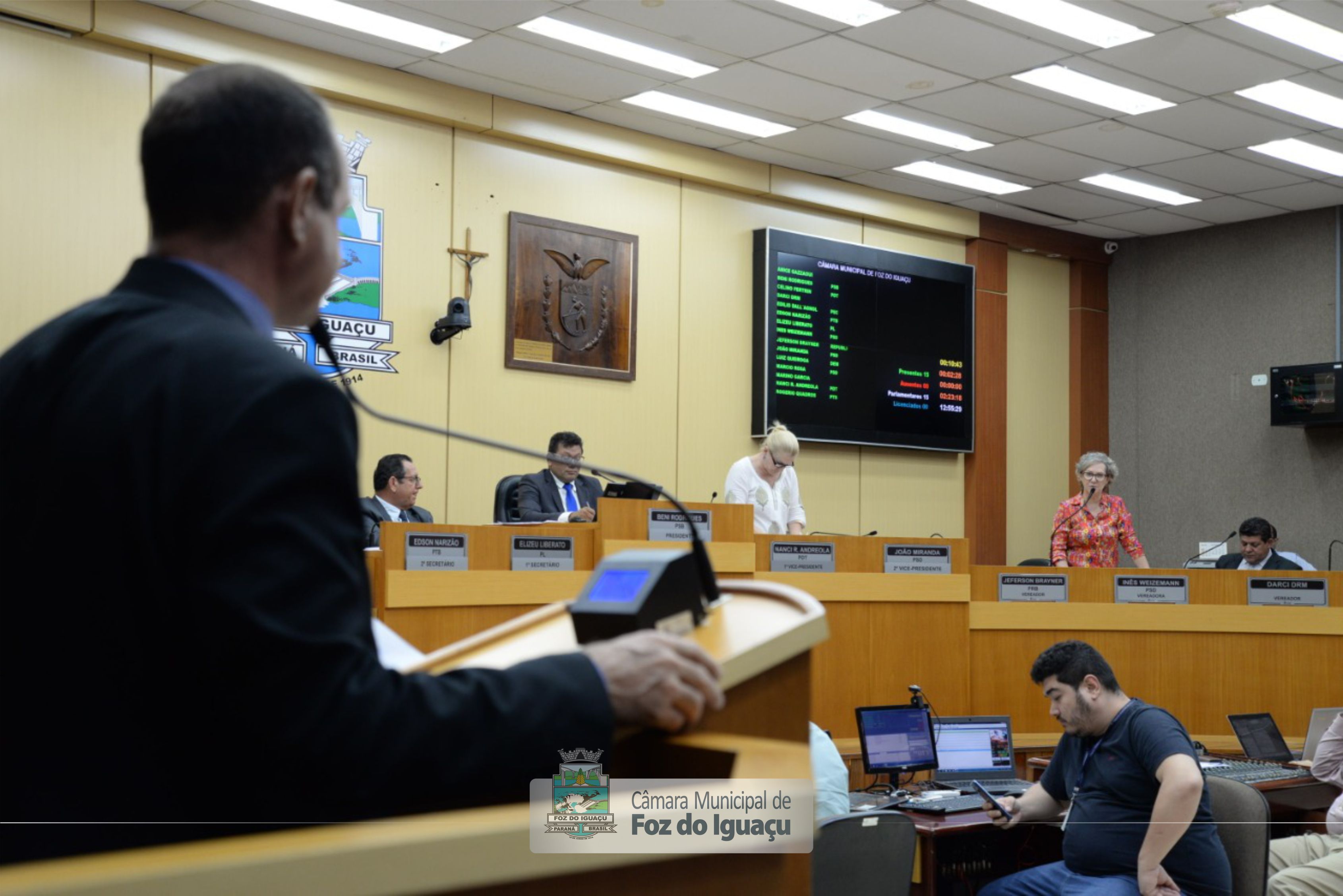 Saúde lidera requerimentos dos vereadores com pedidos de providência