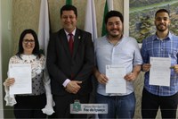 Três novos servidores assumem concurso na Câmara Municipal