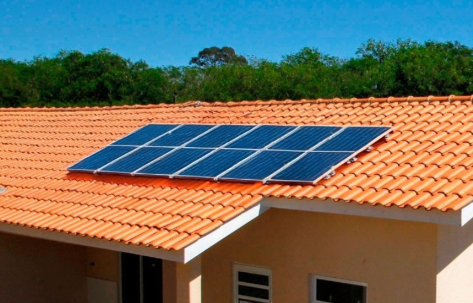 Vereador busca informações sobre energia por assinatura