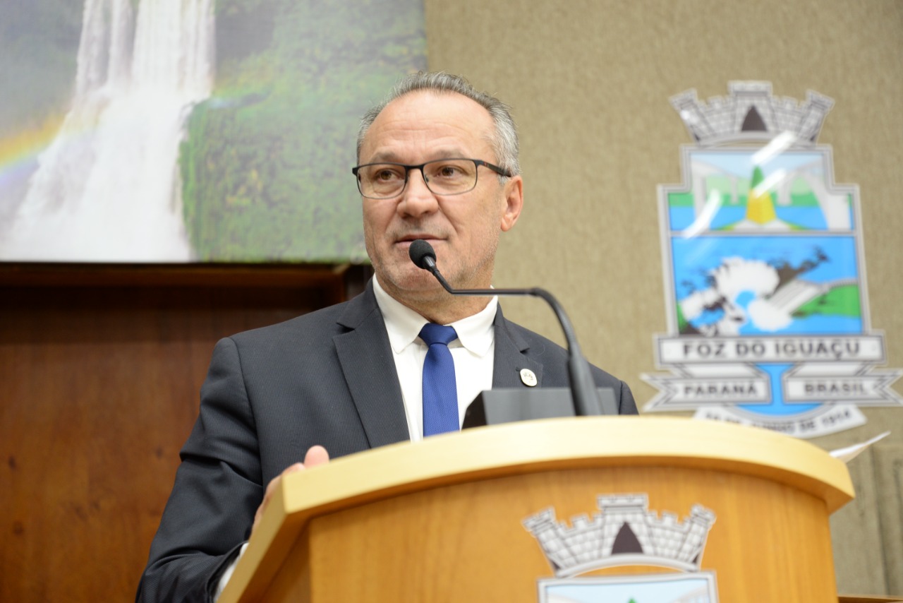 Vereador Ney Patrício questiona Executivo sobre sistema que deve conferir celeridade aos processos de legalização de empresas