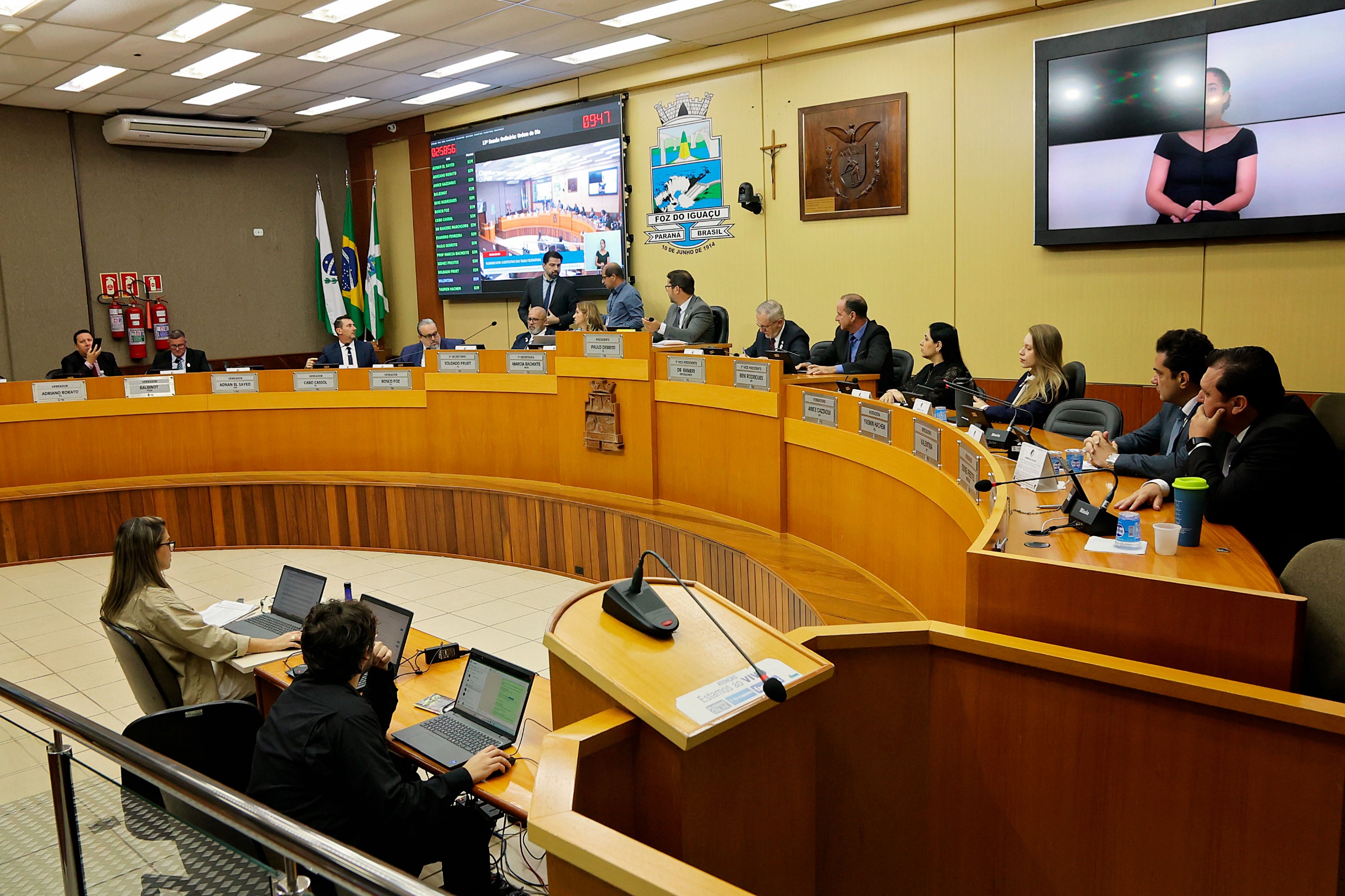 Contas do ex-prefeito Chico Brasileiro são aprovadas com 6 votos 