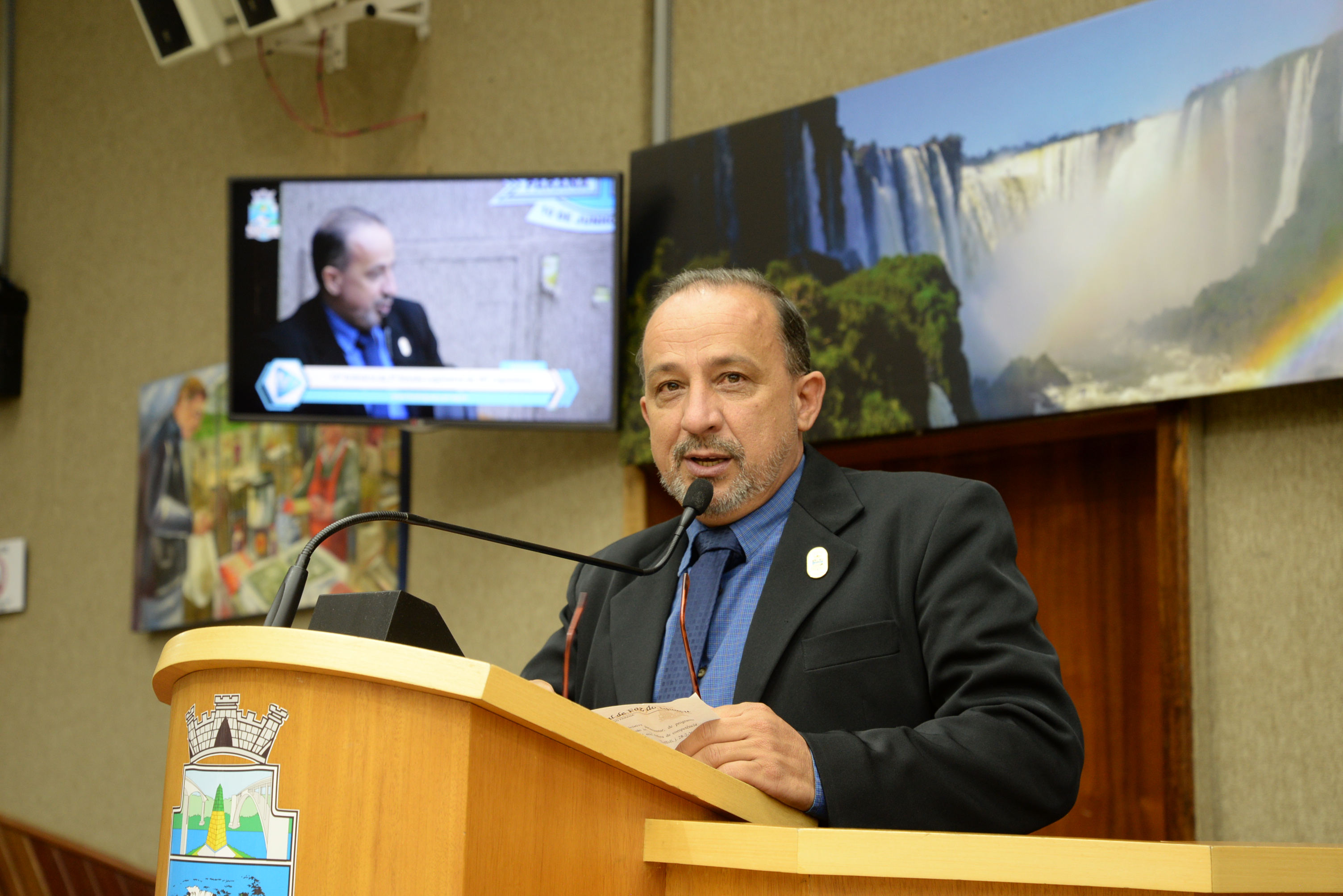 Vereadores aprovam criação do programa horta comunitária em Foz