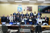 Vereadores mirins são diplomados e empossados pela Câmara de Foz