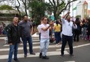 Vereadores participam de movimento em apoio aos professores